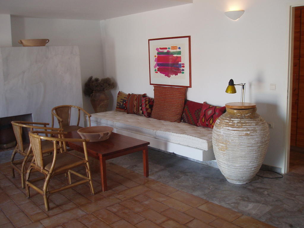 Τhe White Houses Makrýgialos 部屋 写真