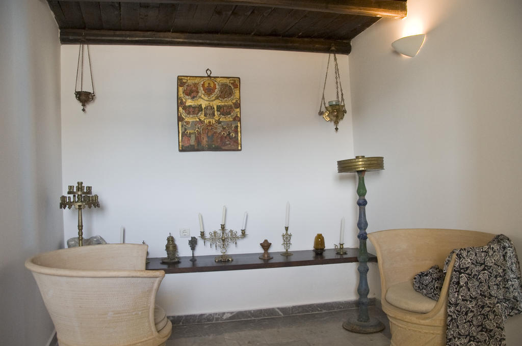 Τhe White Houses Makrýgialos 部屋 写真