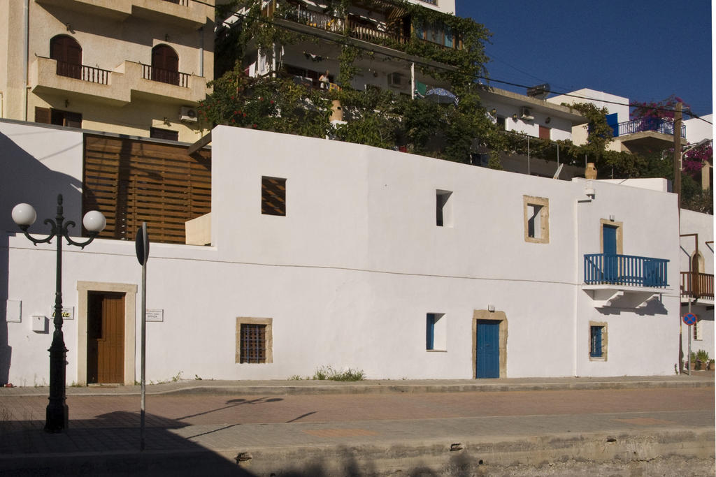 Τhe White Houses Makrýgialos 部屋 写真