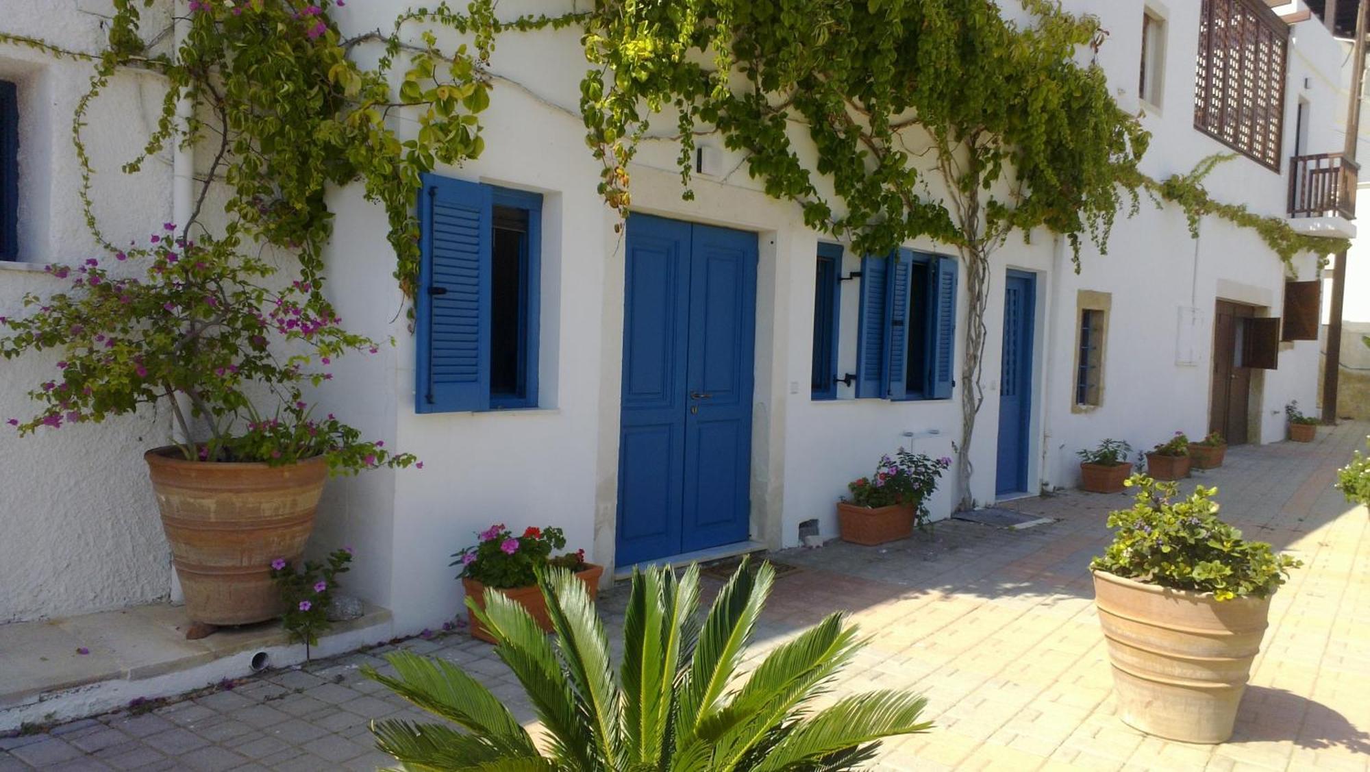 Τhe White Houses Makrýgialos エクステリア 写真